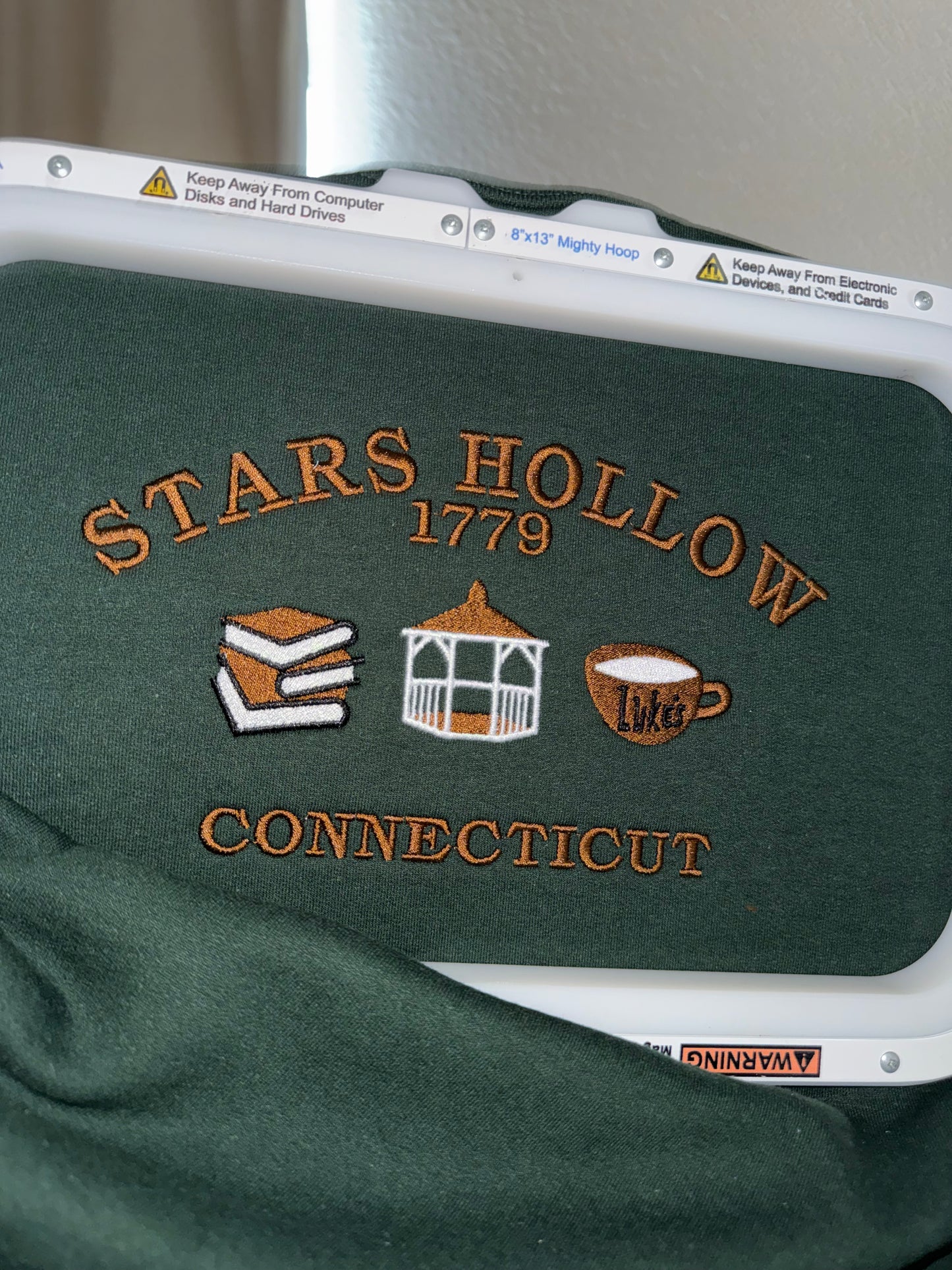 Gilmore Girls Design 1